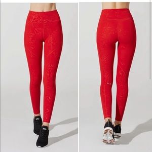 Lululemon Stronger as One Tight 28" X Barrys Red